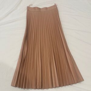 Zara Women’s pleated midi skirt